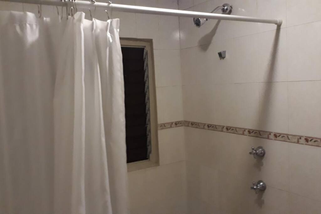Casa Ejecutivo Zona Iteso Bahia De Acapulco Βίλα Γκουανταλαχάρα Εξωτερικό φωτογραφία